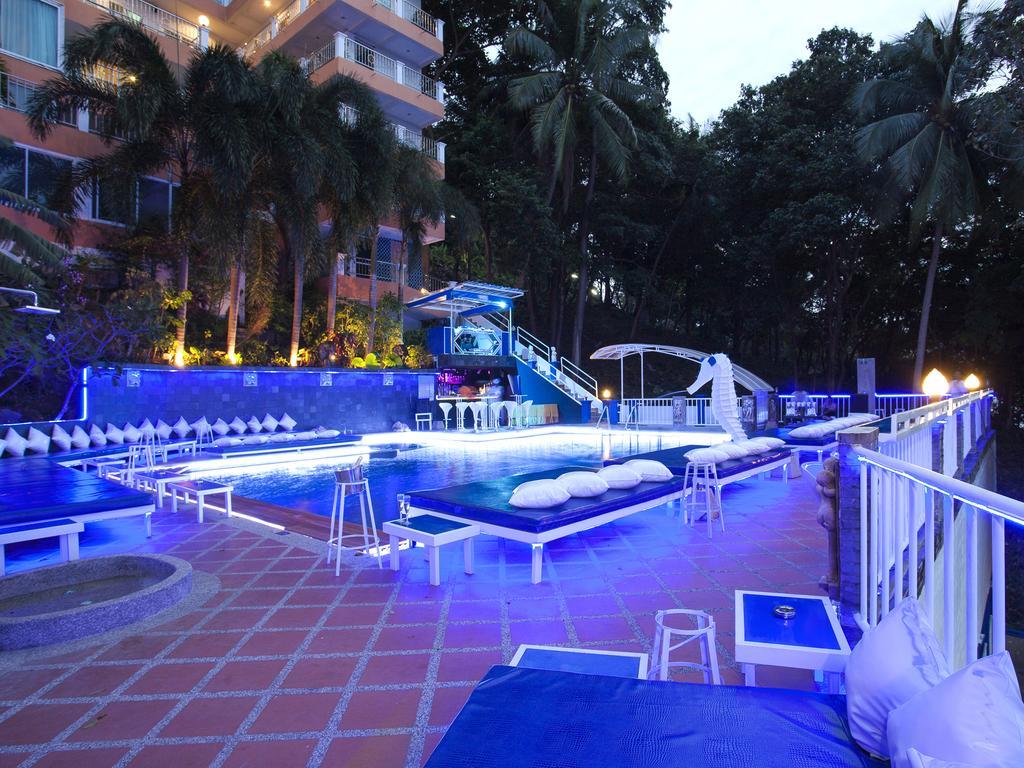 Blue Beach Club & Resort Patong Экстерьер фото
