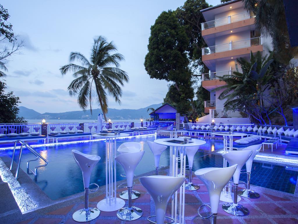 Blue Beach Club & Resort Patong Экстерьер фото