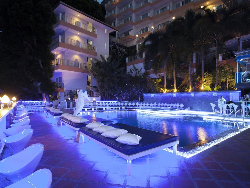 Blue Beach Club & Resort Patong Экстерьер фото