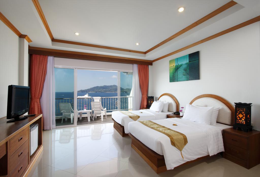 Blue Beach Club & Resort Patong Номер фото