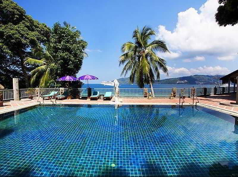 Blue Beach Club & Resort Patong Экстерьер фото